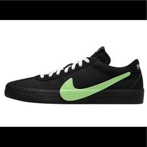 Poets x Nike SB Bruin